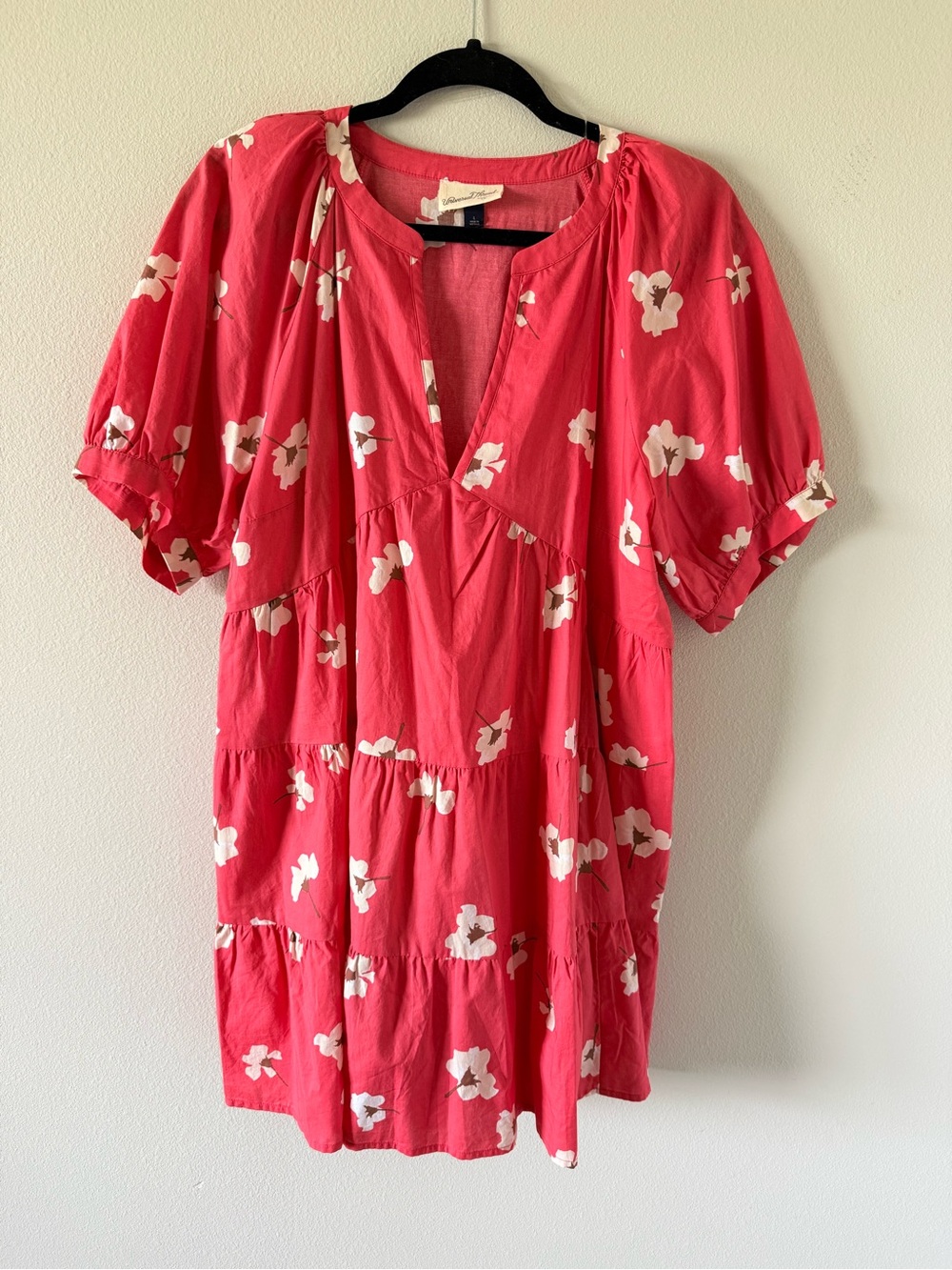 Universal Thread Pink Floral Tiered V-Neck Tunic
